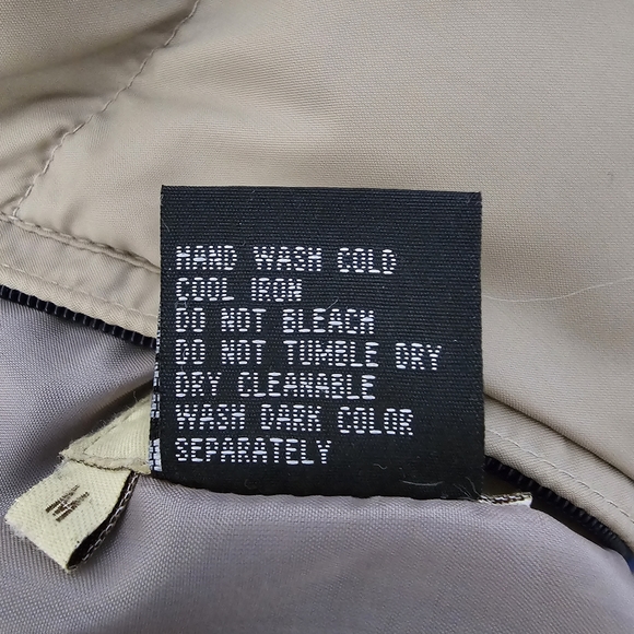 CODY JAMES REVERSIBLE PUFFER VEST - Picture 12 of 16